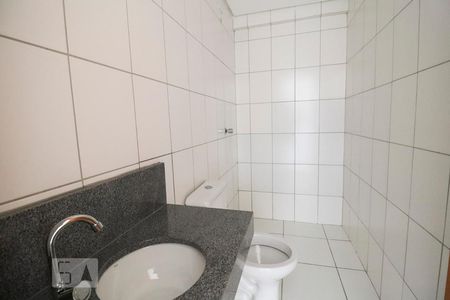 Banheiro da Suíte de apartamento para alugar com 2 quartos, 65m² em Setor Leste Vila Nova, Goiânia