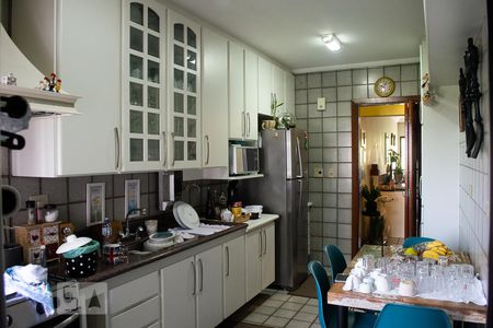 COZINHA de apartamento à venda com 3 quartos, 136m² em Água Fria, São Paulo