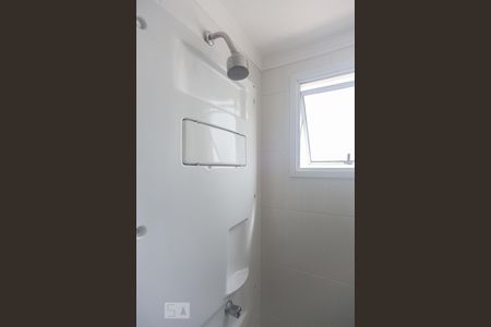 Banheiro de apartamento à venda com 2 quartos, 60m² em Swift, Campinas