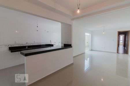 Sala de apartamento à venda com 3 quartos, 87m² em Vila Alto de Santo André, Santo André