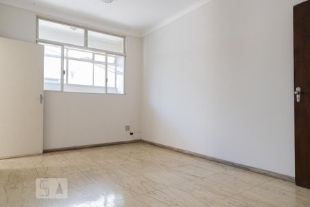 Sala 2 de casa para alugar com 4 quartos, 175m² em Colégio Batista, Belo Horizonte