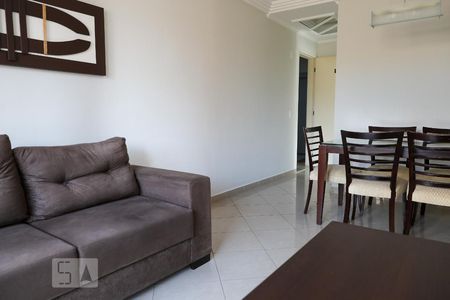 Sala de apartamento para alugar com 3 quartos, 64m² em Jardim Textil, São Paulo