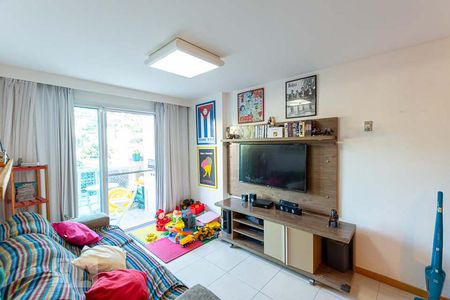 Sala de apartamento à venda com 3 quartos, 95m² em Santa Rosa, Niterói