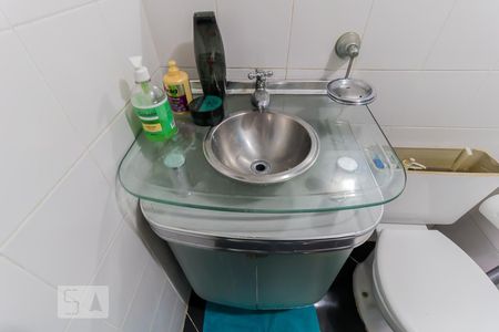 Detalhe banheiro de apartamento à venda com 2 quartos, 60m² em Vila Robertina, São Paulo