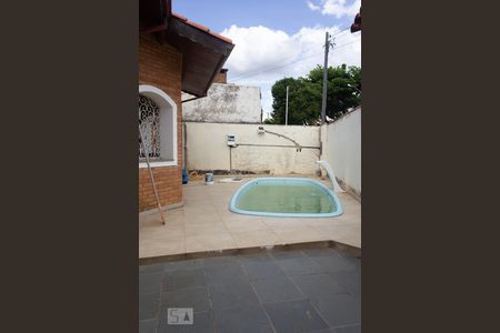 Entrada de casa à venda com 3 quartos, 189m² em Jardim Ermida I, Jundiaí