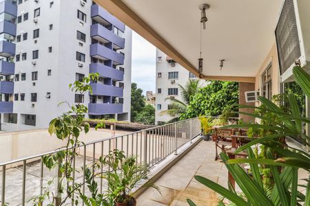 Apartamento para alugar com 3 quartos, 120m² em Pechincha, Rio de Janeiro