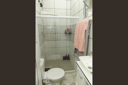 Banheiro de casa de condomínio à venda com 2 quartos, 40m² em Engenho Novo, Rio de Janeiro