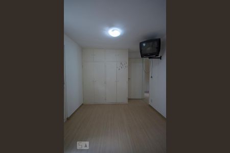 Quarto 2 de apartamento à venda com 2 quartos, 70m² em Jardim Íris, São Paulo