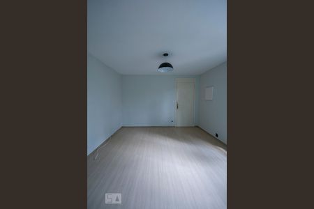 Sala de apartamento à venda com 2 quartos, 70m² em Jardim Íris, São Paulo