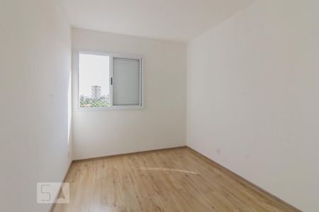 Quarto 01 de apartamento para alugar com 3 quartos, 70m² em Vila Eldízia, Santo André