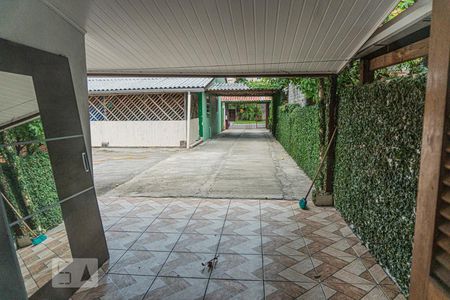 Garagem de casa à venda com 2 quartos, 88m² em Industrial, Novo Hamburgo