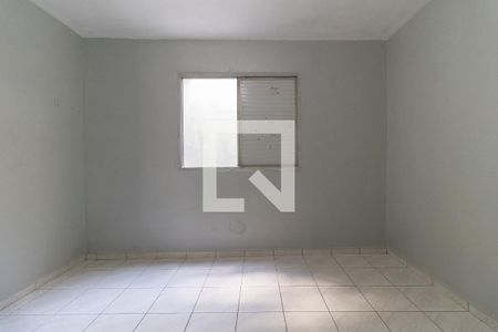 Quarto de casa para alugar com 1 quarto, 40m² em Vila Natália, São Paulo