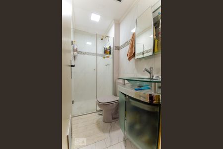 Banheiro da suíte de apartamento à venda com 2 quartos, 60m² em Tatuapé, São Paulo