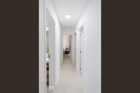 Corredor de apartamento à venda com 3 quartos, 76m² em Pechincha, Rio de Janeiro