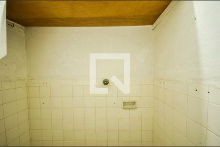 Apartamento à venda com 60m², 2 quartos e sem vaga Apartamento à venda com 60m², 2 quartos e sem vagaBanheiro de Serviço