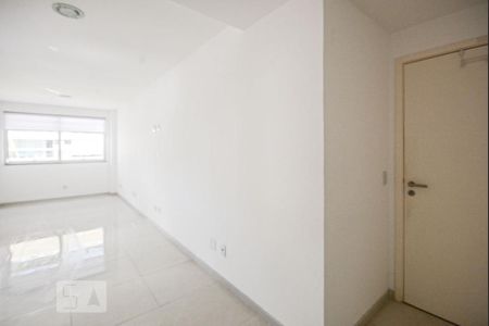 Sala de kitnet/studio à venda com 1 quarto, 28m² em Freguesia (jacarepaguá), Rio de Janeiro