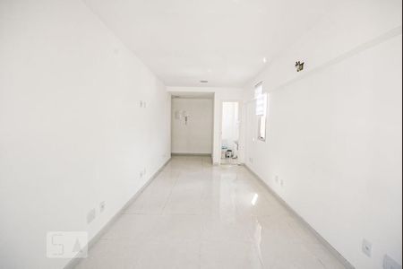 Sala de kitnet/studio à venda com 1 quarto, 28m² em Freguesia (jacarepaguá), Rio de Janeiro