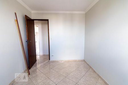 Dormitório 1 de apartamento para alugar com 2 quartos, 73m² em Parque São Vicente, Santo André