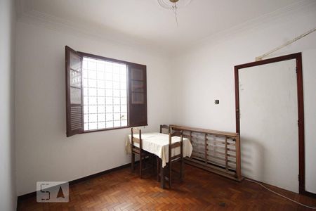 Sala de casa à venda com 3 quartos, 140m² em São Bento, Belo Horizonte