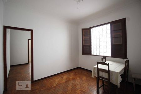 Sala de casa à venda com 3 quartos, 140m² em São Bento, Belo Horizonte