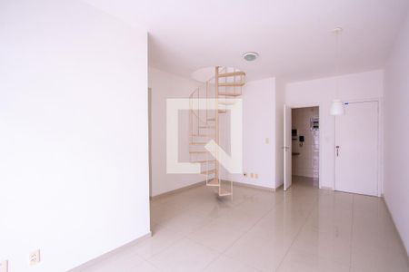 Sala de apartamento para alugar com 3 quartos, 120m² em Ingá, Niterói