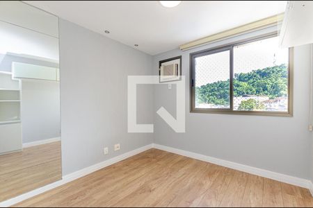 Quarto 1 de apartamento para alugar com 3 quartos, 135m² em Icaraí, Niterói