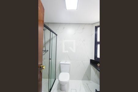 Banheiro da Suíte 1 de apartamento para alugar com 3 quartos, 140m² em Vila Regente Feijó, São Paulo