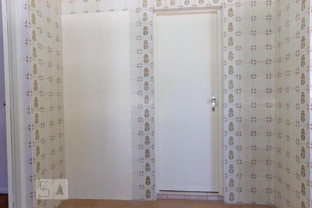 Cozinha de apartamento para alugar com 1 quarto, 45m² em Jardim Floresta, Porto Alegre