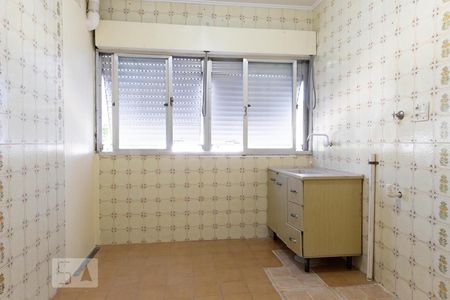 Cozinha de apartamento para alugar com 1 quarto, 45m² em Jardim Floresta, Porto Alegre