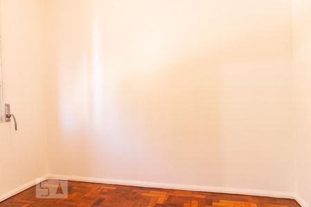 Quarto de apartamento para alugar com 1 quarto, 45m² em Jardim Floresta, Porto Alegre