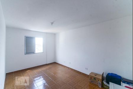 Quarto 2 de apartamento para alugar com 2 quartos, 70m² em Vila Antonieta, São Paulo