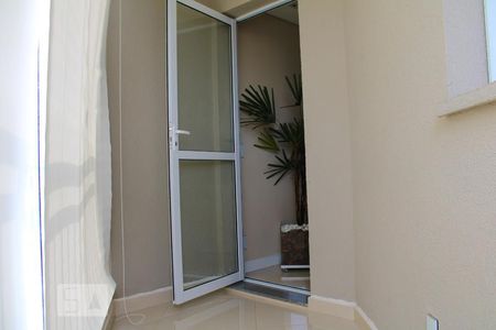 Sacada de apartamento para alugar com 2 quartos, 51m² em Jardim Monte Alegre, Taboão da Serra