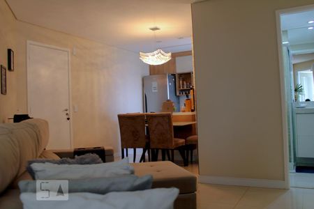 Detalhe Sala de apartamento para alugar com 2 quartos, 51m² em Jardim Monte Alegre, Taboão da Serra