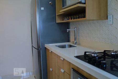 Cozinha de apartamento para alugar com 2 quartos, 51m² em Jardim Monte Alegre, Taboão da Serra