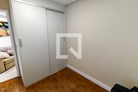 Quarto 1 de apartamento para alugar com 2 quartos, 51m² em Jardim Monte Alegre, Taboão da Serra