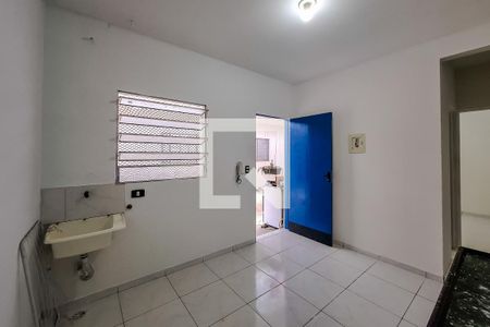 Sala/Cozinha de casa de condomínio para alugar com 1 quarto, 25m² em Cambuci, São Paulo