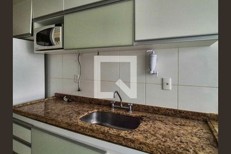 Apartamento à venda com 76m², 2 quartos e 2 vagas Apartamento à venda com 76m², 2 quartos e 2 vagasCozinha