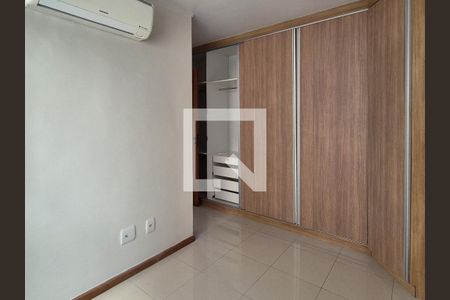 Apartamento à venda com 76m², 2 quartos e 2 vagas Apartamento à venda com 76m², 2 quartos e 2 vagassuite