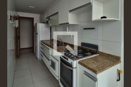 Apartamento à venda com 76m², 2 quartos e 2 vagas Apartamento à venda com 76m², 2 quartos e 2 vagasCozinha