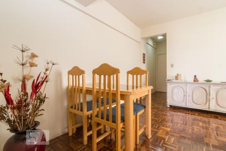 Apartamento à venda com 2 quartos, 55m² em Floresta, Belo Horizonte