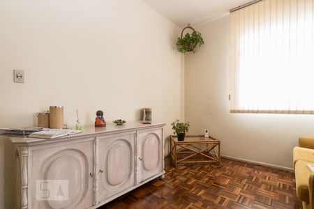 Apartamento à venda com 2 quartos, 55m² em Floresta, Belo Horizonte