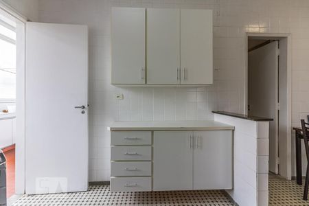 Armário da cozinha de apartamento à venda com 3 quartos, 203m² em Bela Vista, São Paulo