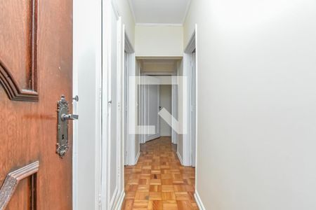 Corredor de apartamento para alugar com 4 quartos, 200m² em Bela Vista, São Paulo