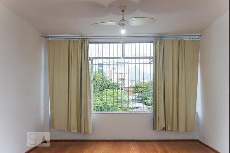 Sala  de apartamento para alugar com 3 quartos, 130m² em Vila Isabel, Rio de Janeiro