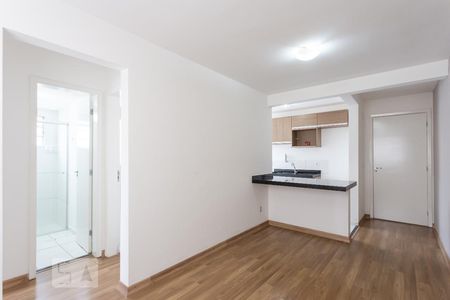 Sala de apartamento para alugar com 2 quartos, 43m² em Jardim Nova Europa, Campinas