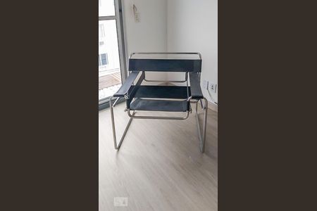 Sala de apartamento para alugar com 3 quartos, 52m² em Vicente de Carvalho, Rio de Janeiro