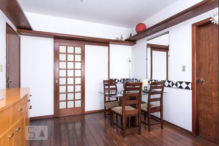 Apartamento para alugar com 3 quartos, 110m² em Santa Lúcia, Belo Horizonte