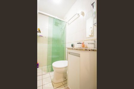 Banheiro de kitnet/studio para alugar com 1 quarto, 35m² em Asa Norte, Brasília