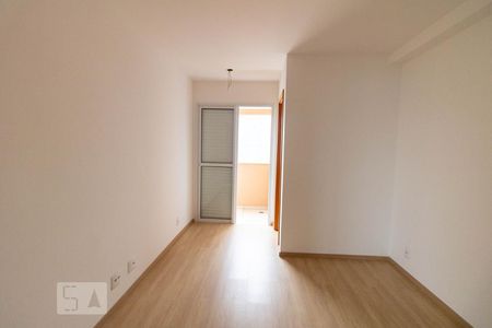 Suite  de apartamento para alugar com 2 quartos, 70m² em Jardim Sílvia, Santo André