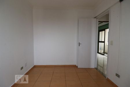 Quarto2 de apartamento à venda com 2 quartos, 78m² em Jardim Maria Rosa, Taboão da Serra